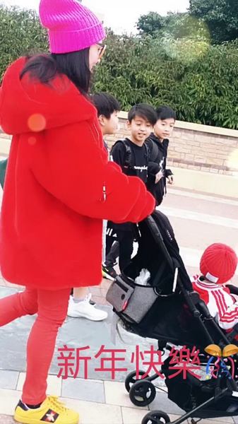 张柏芝斥偷拍说了什么？张柏芝斥偷拍怎么回事事件始末详情