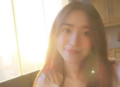 周二珂和榜一恋爱是真的吗？周二珂和谁恋爱了新男友身份遭扒