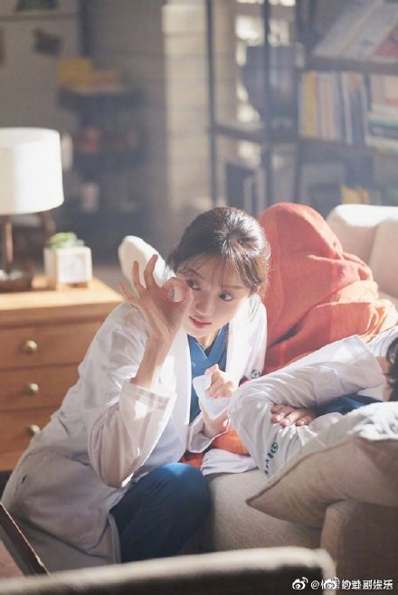 浪漫医生金师傅2全集在线观看 每周几更新在哪里看