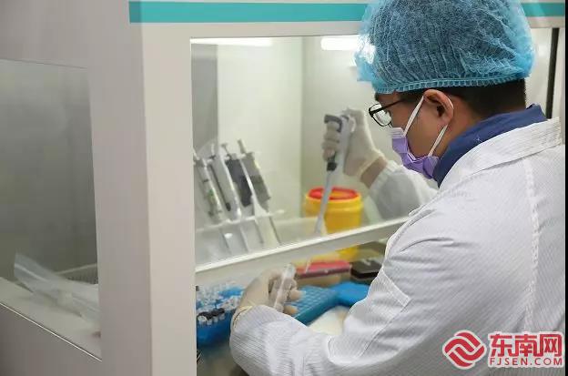厦门海沧企业研发病毒检测试剂盒 近日将捐投防抗一线