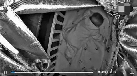三个月女婴训练趴睡窒息身亡来龙去脉 聊天记录曝光说了什么令人愤怒