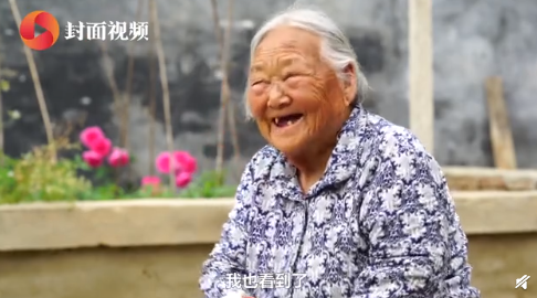 好幸福！硬核又温情！92岁奶奶骑三轮带30岁孙子兜风